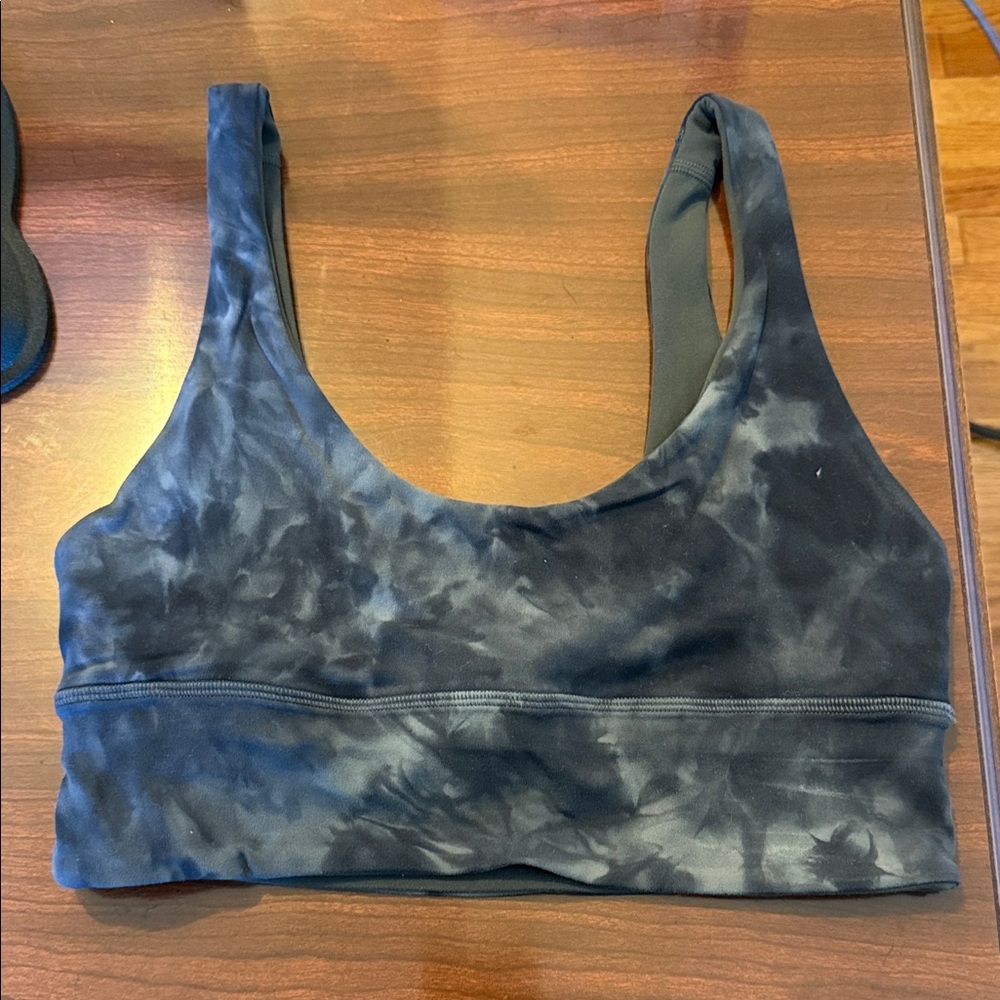 Lululemon reversible align bra. Size 6